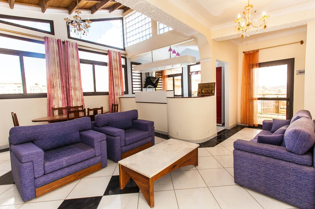 Oceanis Home & Voyages Ivato  Kültér fotó