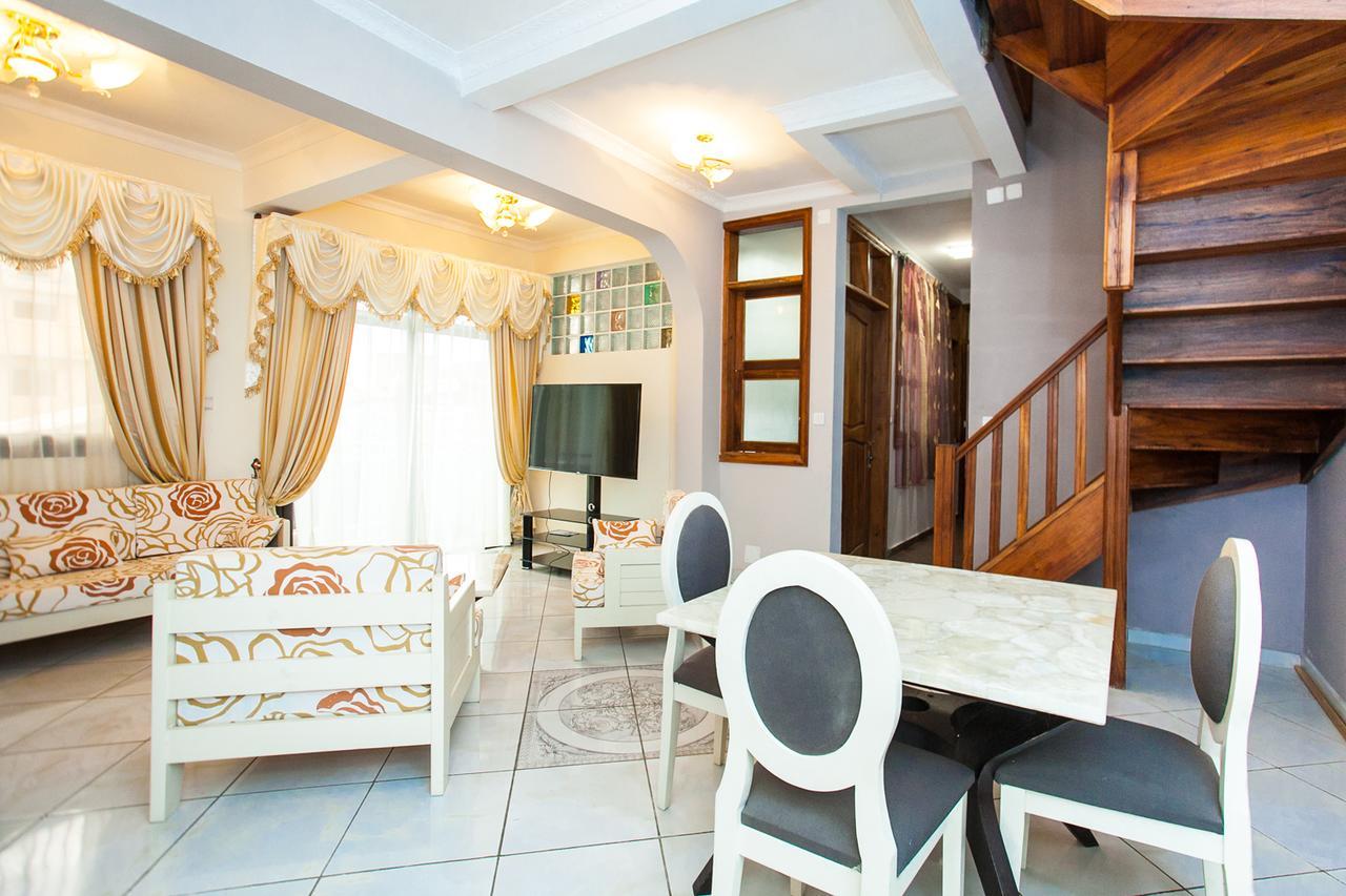 Oceanis Home & Voyages Ivato  Kültér fotó