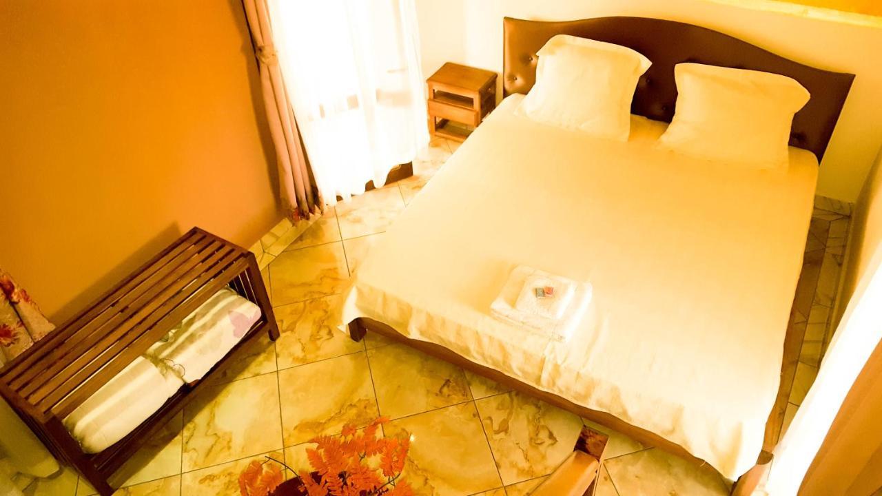 Oceanis Home & Voyages Ivato  Kültér fotó